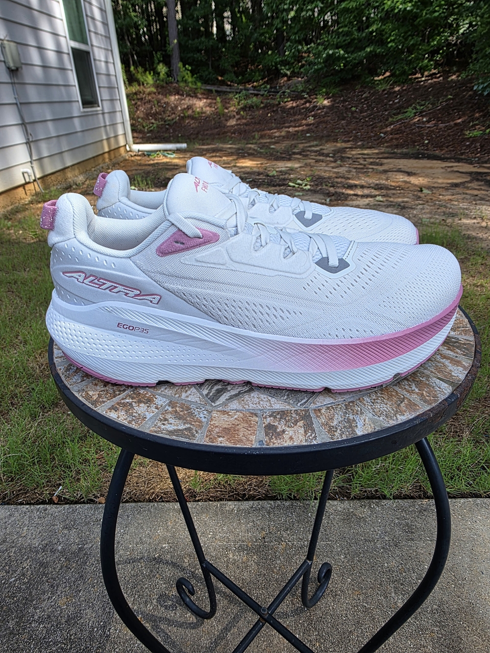 Altra FWD VIA 2 ALOA85TW224 Light Gray Running Shoes Women's Size 10.5 Worn 5x